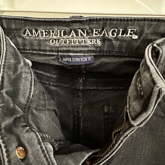 American Eagle Super High Rise Jegging - Picture 6 of 8